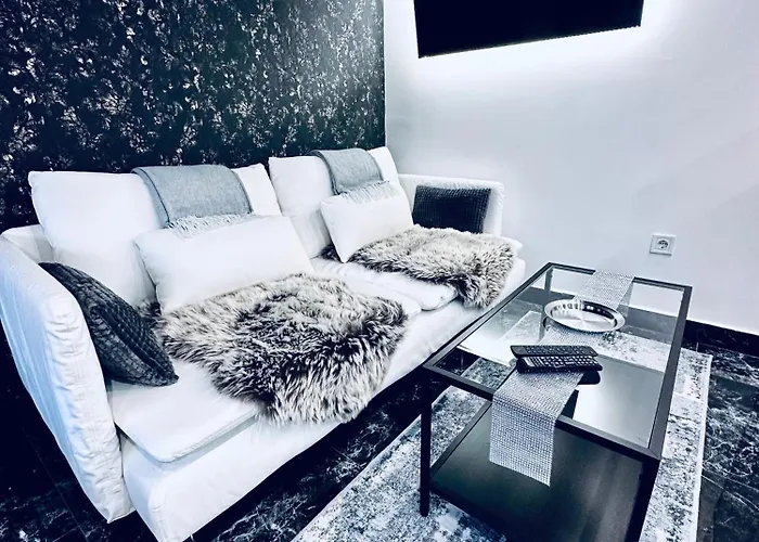 Semesterbostad Trendy House 65